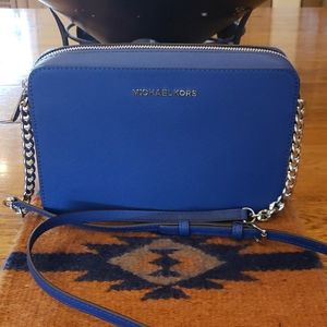 Michael Kors Jet Set Crossbody